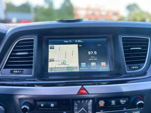 2015 Hyundai Genesis