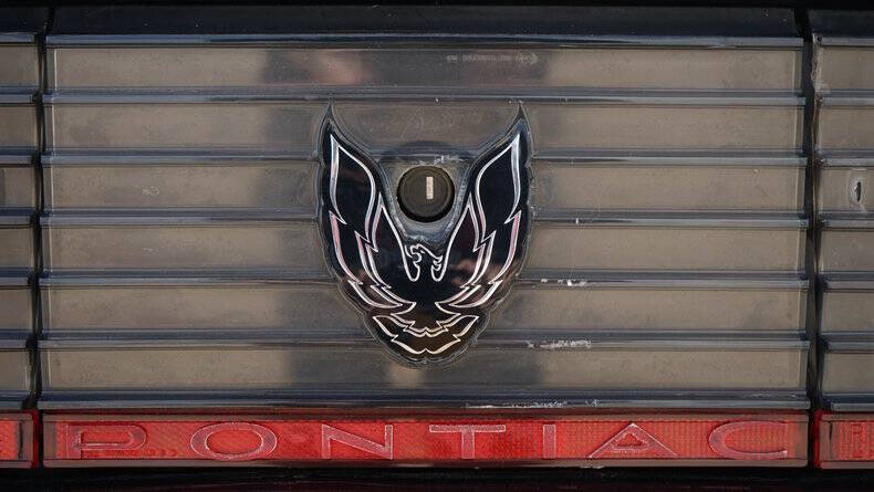 1984 Pontiac Firebird SE