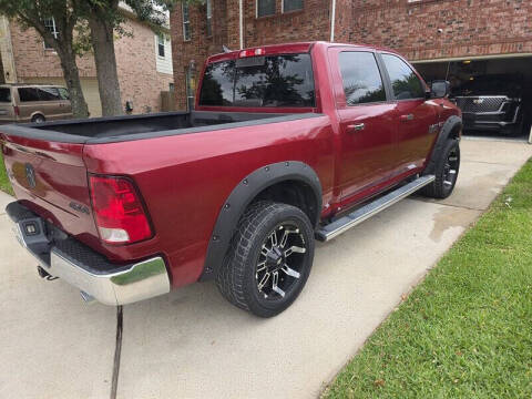 2015 RAM 1500 SLT