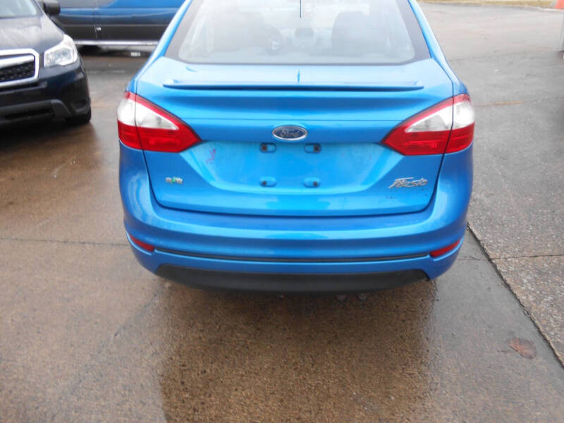 2014 Ford Fiesta SE