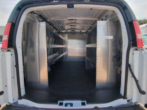 2025 Chevrolet Express 2500