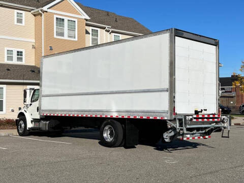 2018 Freightliner M2 106