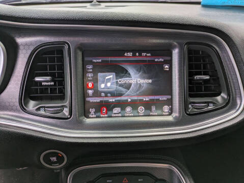 2015 Dodge Challenger R/T Plus