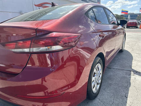 2017 Hyundai Elantra