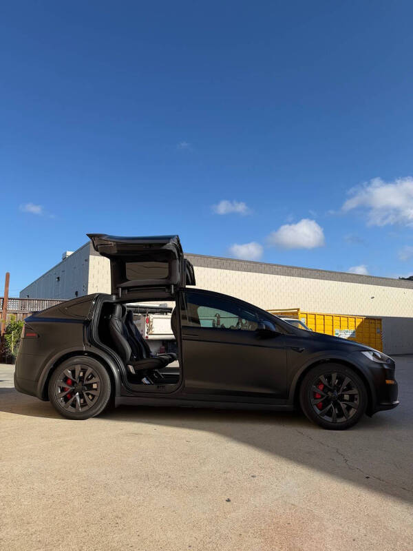 2024 Tesla Model X Plaid