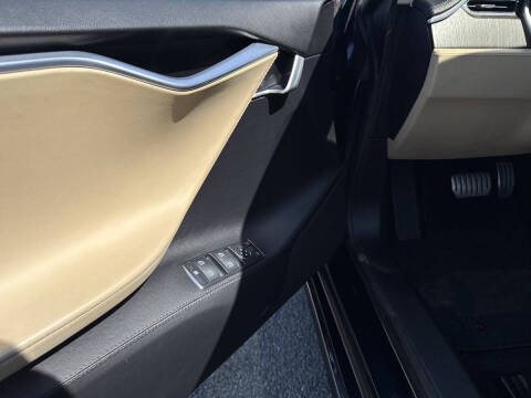 2012 Tesla Model S Performance