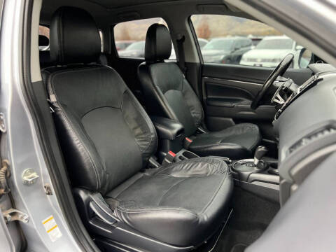 2017 Mitsubishi Outlander Sport 2.4 SEL