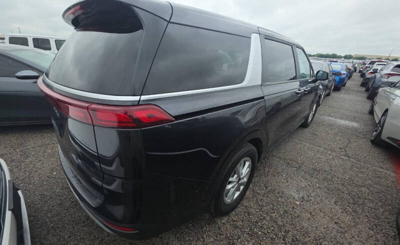 2024 Kia Carnival