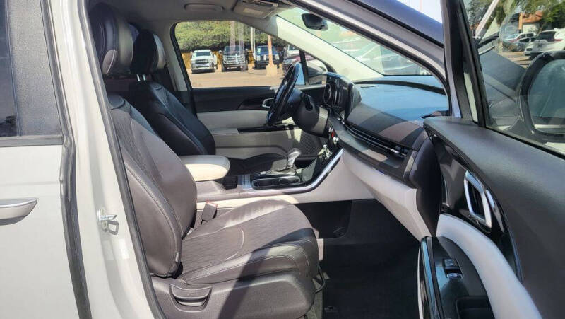 2022 Kia Carnival EX
