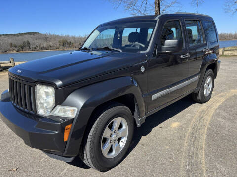 2011 Jeep Liberty for sale at Monroe Auto's, LLC in Parsons TN