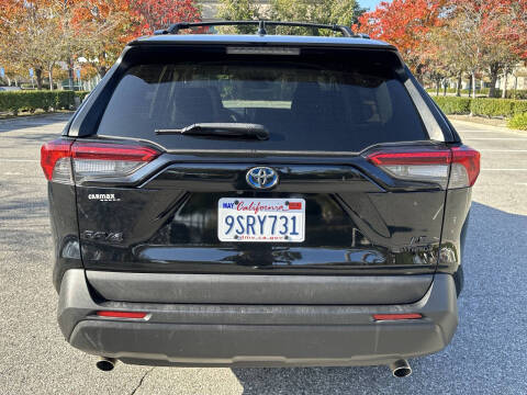 2019 Toyota RAV4 Hybrid LE