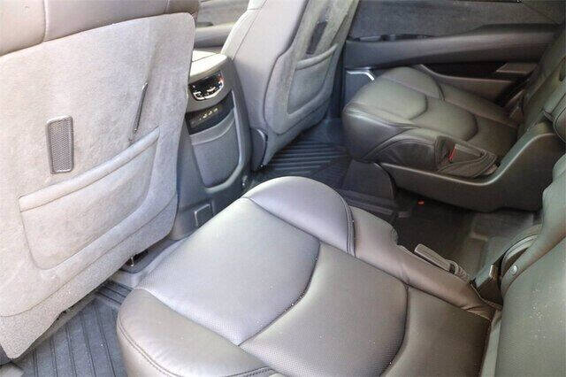 2020 Cadillac Escalade Platinum