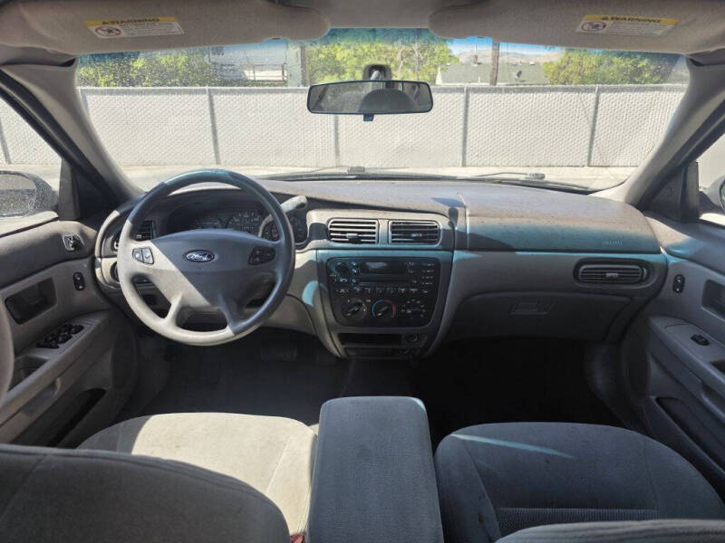2003 Ford Taurus SES