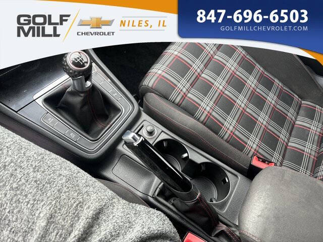 2015 Volkswagen Golf GTI S