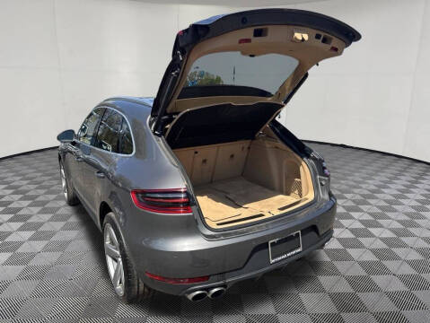 2016 Porsche Macan S