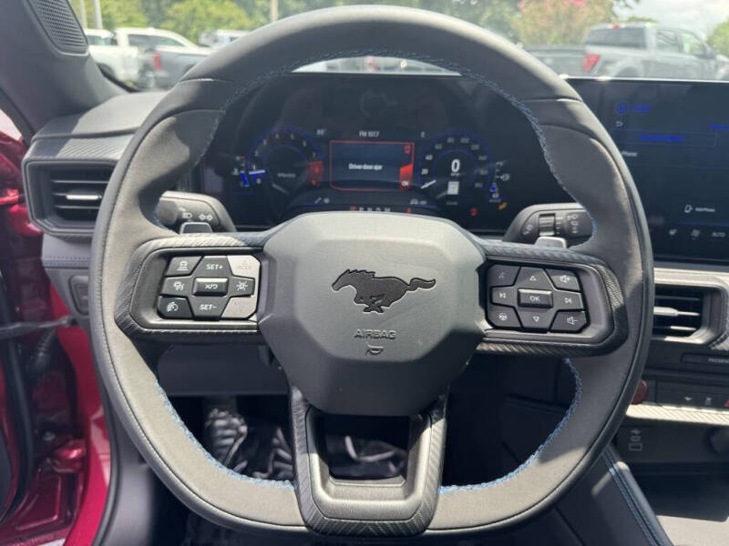 2025 Ford Mustang Dark Horse