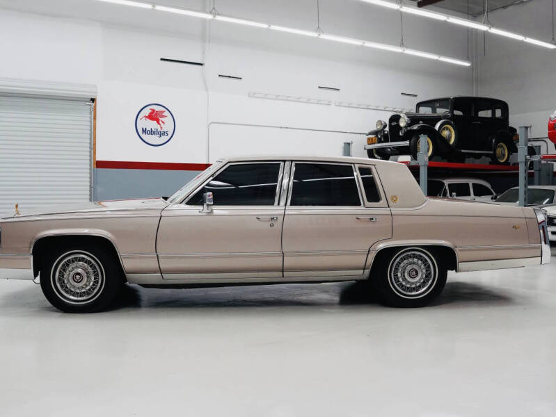 1990 Cadillac Brougham