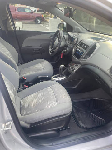 2014 Chevrolet Sonic LS Auto