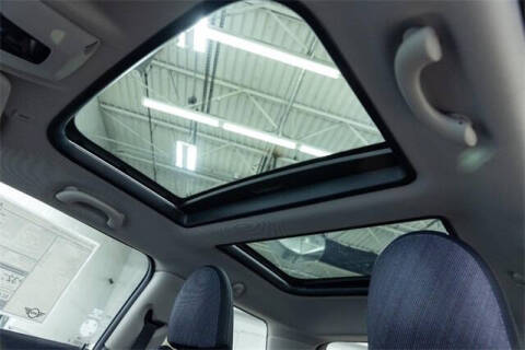 2025 MINI Hardtop 2 Door Cooper Signature Trim