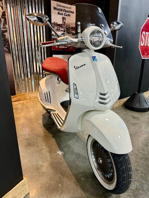 2013 Vespa 946 SPECIAL EDITION for sale at TEXAS MOTORS POWERSPORT in ORLANDO, FL