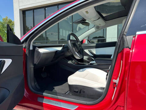 2018 Tesla Model 3 Long Range