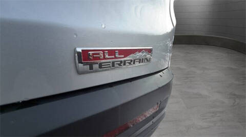 2017 GMC Acadia SLE-2