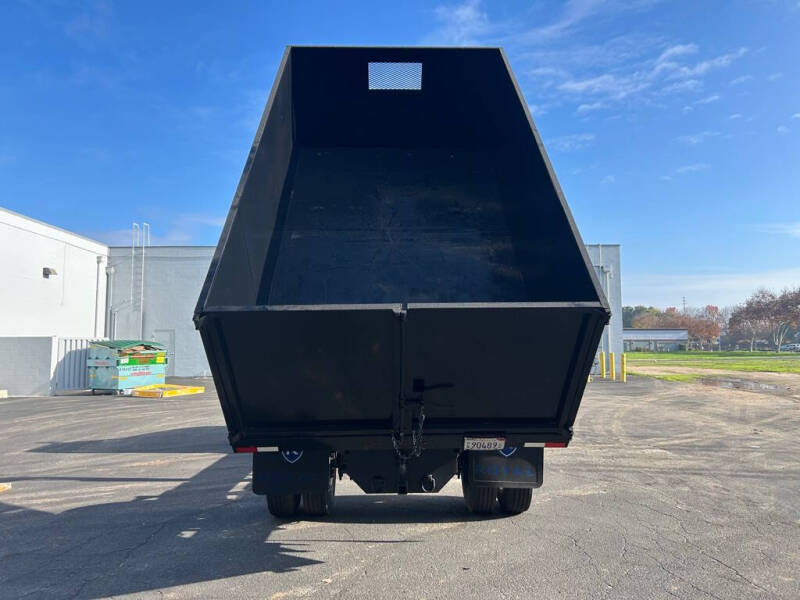 2013 Ford F-650 Super Duty