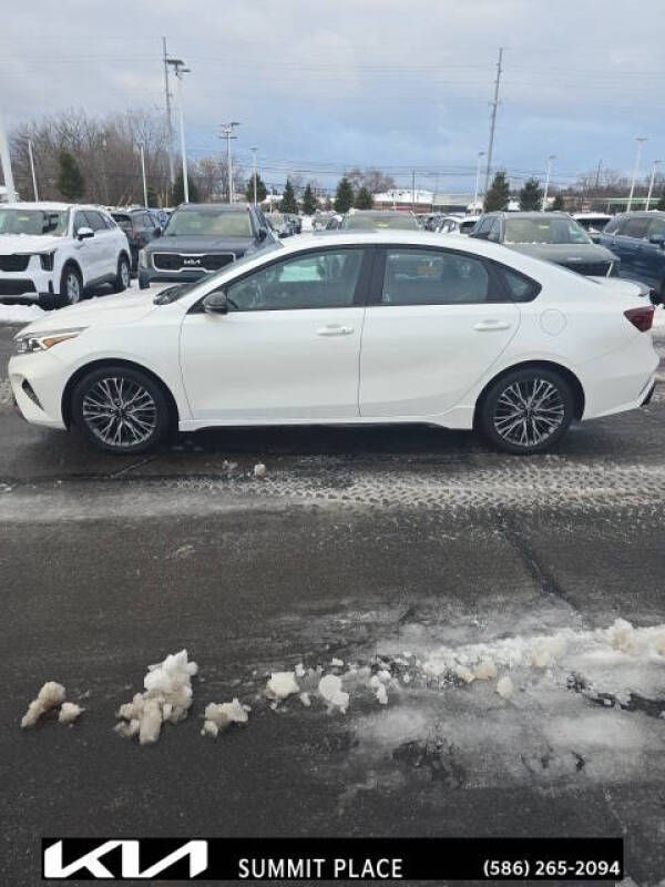 2023 Kia Forte GT-Line