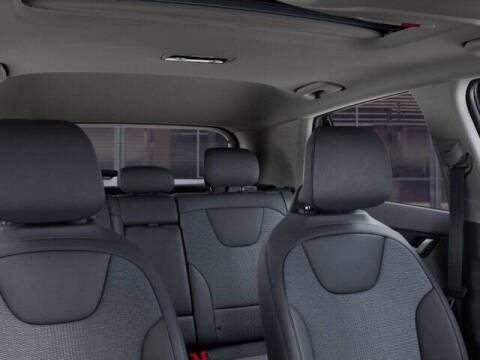 2025 Kia Niro EX Touring