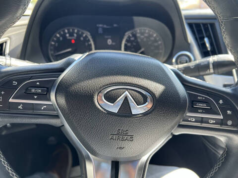 2021 Infiniti Q50 Luxe