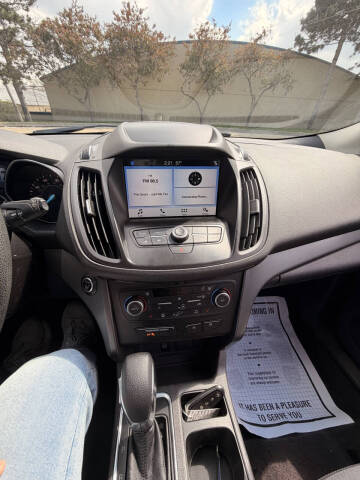 2019 Ford Escape SE