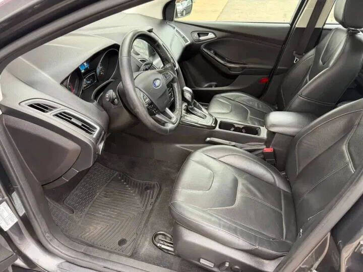 2017 Ford Focus Titanium