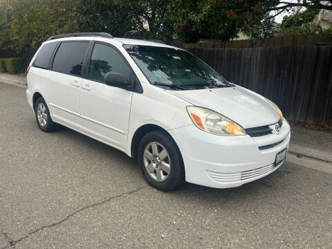 2005 Toyota Sienna