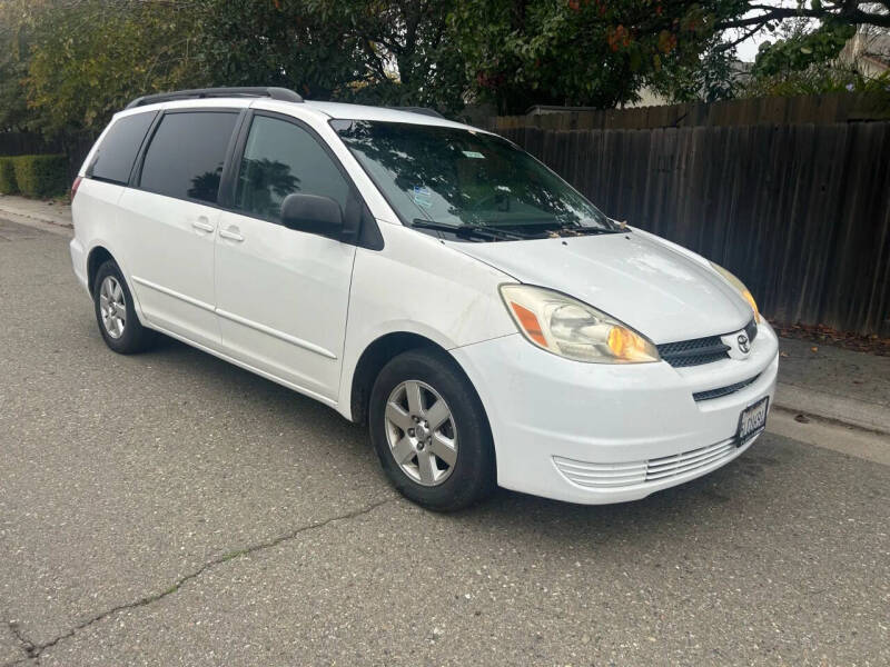 2005 Toyota Sienna