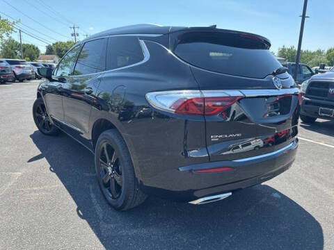 2023 Buick Enclave Essence