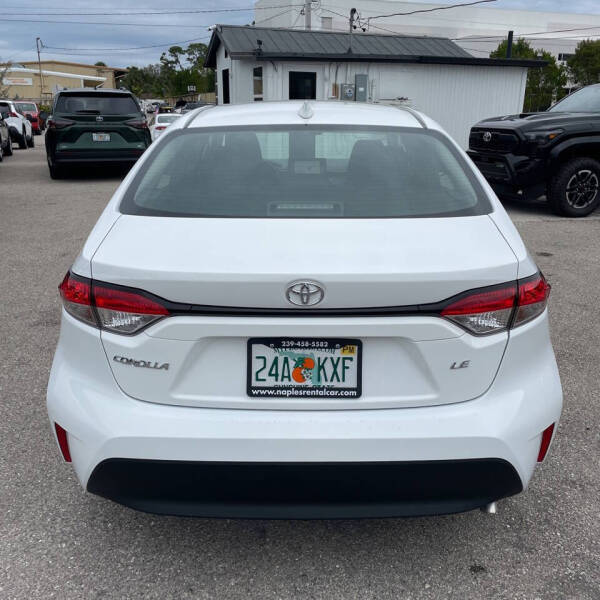 2025 Toyota Corolla LE