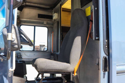 2020 Freightliner MT45 Chassis