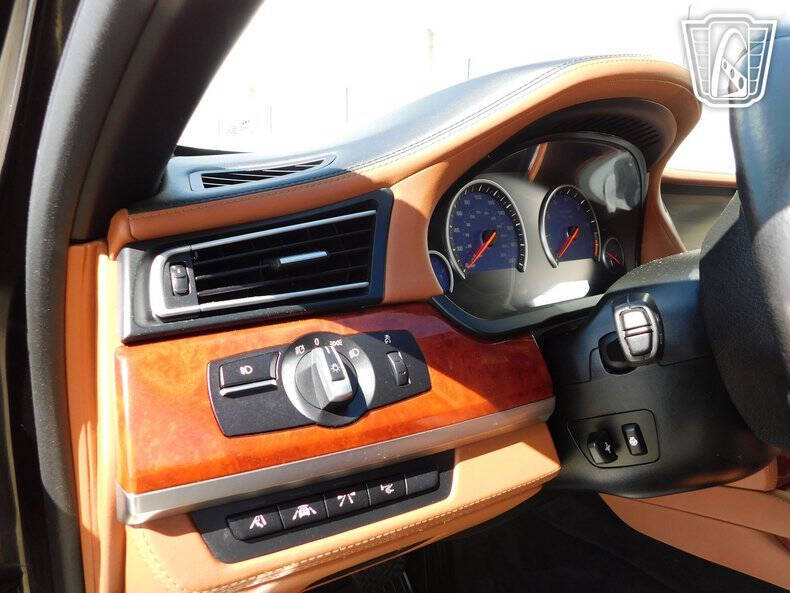 2013 BMW 7 Series