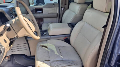 2004 Ford F-150 Lariat