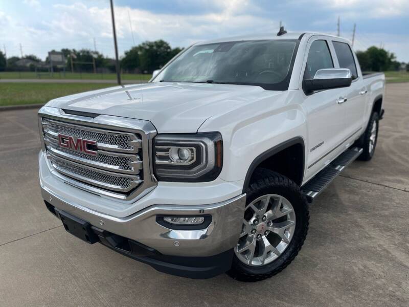 2017 GMC Sierra 1500 for sale at AUTO DIRECT Bellaire in Houston TX