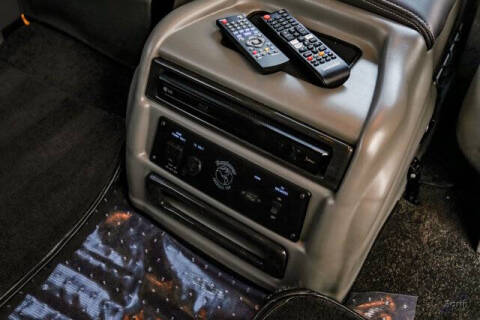 2023 Chevrolet Express 2500