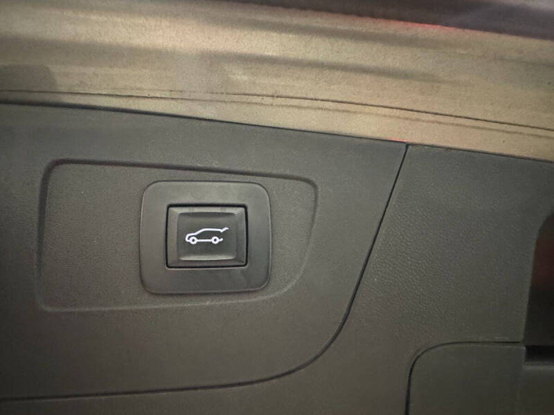 2018 Buick Regal TourX Essence