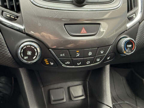 2018 Chevrolet Cruze LT Auto