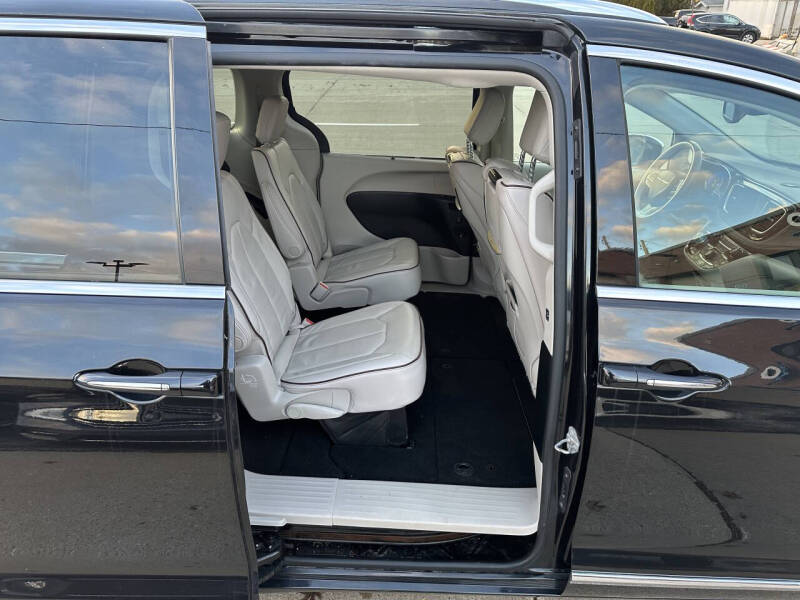 2017 Chrysler Pacifica Limited