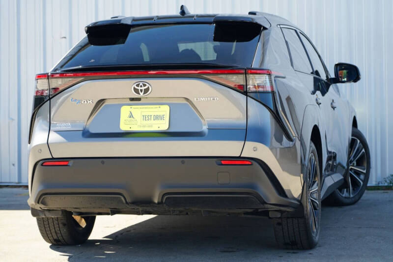 2023 Toyota bZ4X Limited