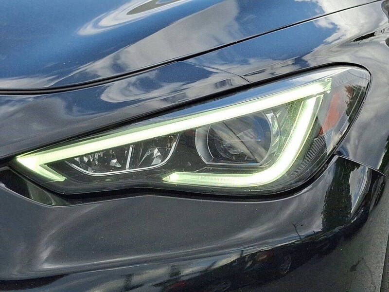 2017 Infiniti Q60 2.0T