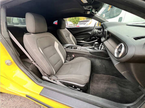 2017 Chevrolet Camaro LT