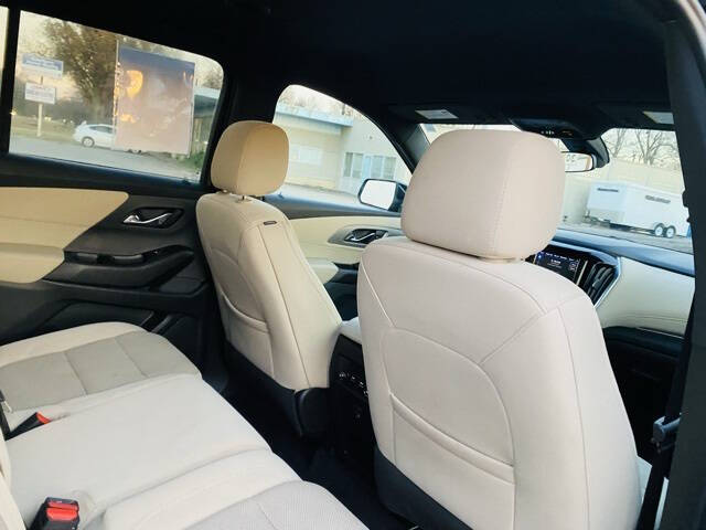 2022 Chevrolet Traverse LS