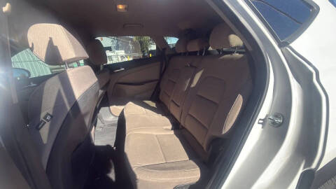 2020 Hyundai Tucson SE