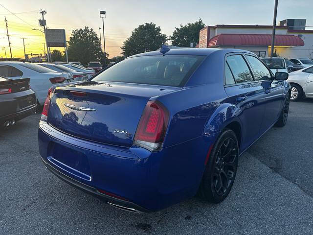 2019 Chrysler 300 S